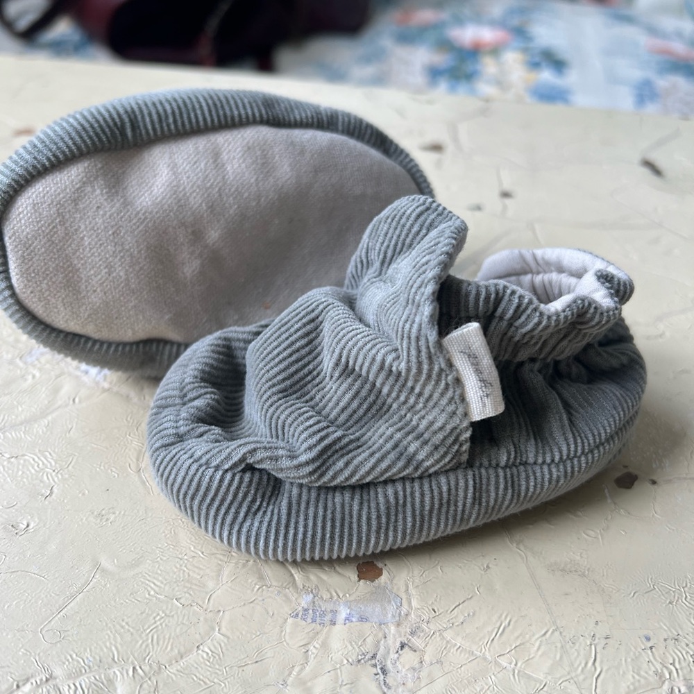 Pehr Designs Sage Corduroy Baby Booties - Picture 3 of 3